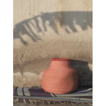 Front view of a Pink Flower Pot Basket